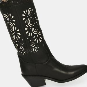 👣WIDOW🐇 Lasercut Cowboy Boots follow the rabbit footwear